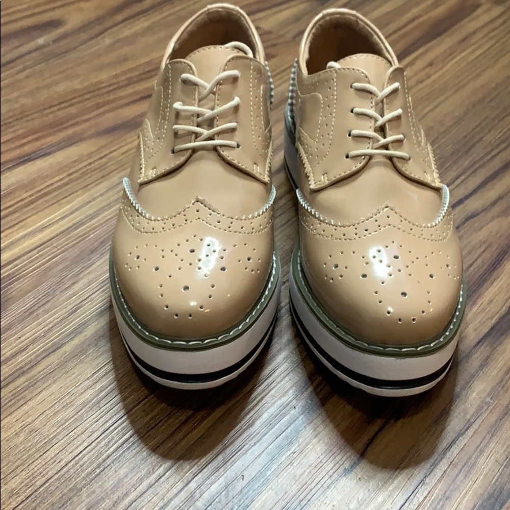Dadaween Women Fashion Shoes - Picture 4 of 11